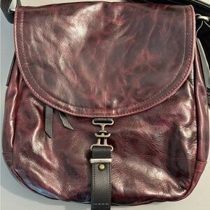 BRAND NEW!!! Never used! Rough & Tumble 1903 bag in 🍒 black cherry leather 🍒